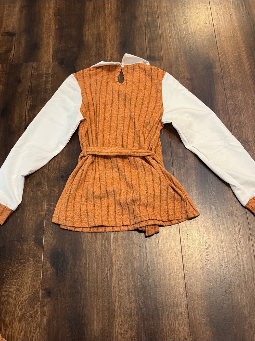 Stylish Cozy Ribbed Knit Sweater & Pant Set in Orange Rust Size 10Y NWOT - Picture 3 of 5